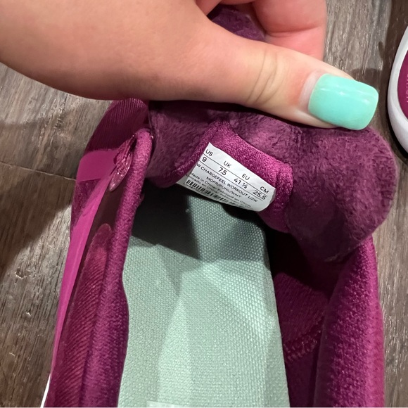 Lululemon blissfeel shoes size 9 - Picture 6 of 7